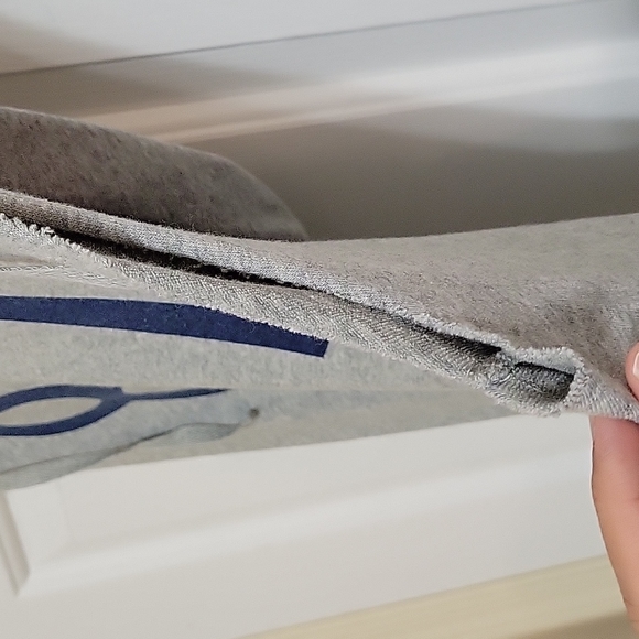 Distressed retro style muscle tee - Picture 6 of 6